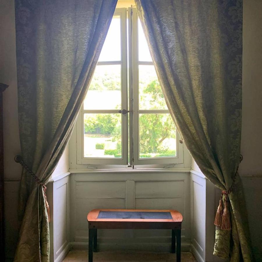 Chateau D'Ozenay Екстериор снимка